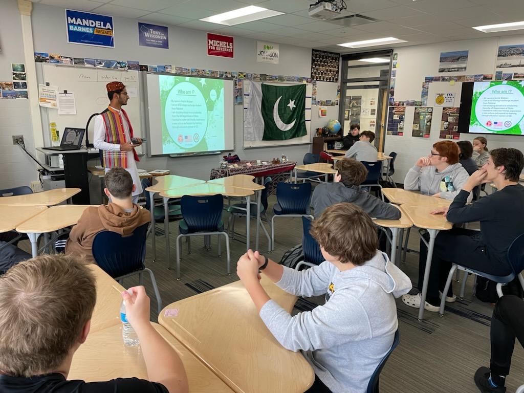 A FLEX participant from Pakistan presenting about his country to a U.S. high school class